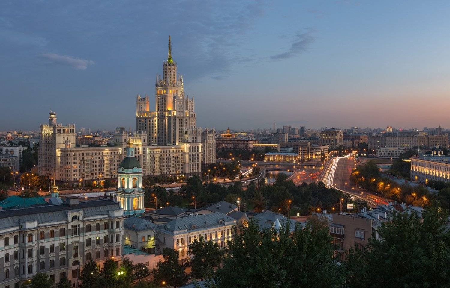 москва, высотка на кательнической, Денис Сорокин