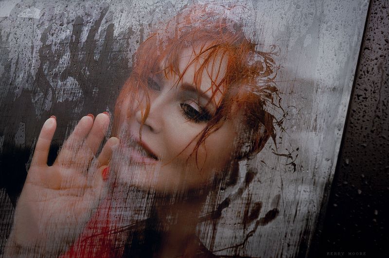 woman,portrait,emotion,emotional,model,drama, sense,sensual,female,car,red hair,red head,рыжая,модель,актриса,портрет Oksana фото превью