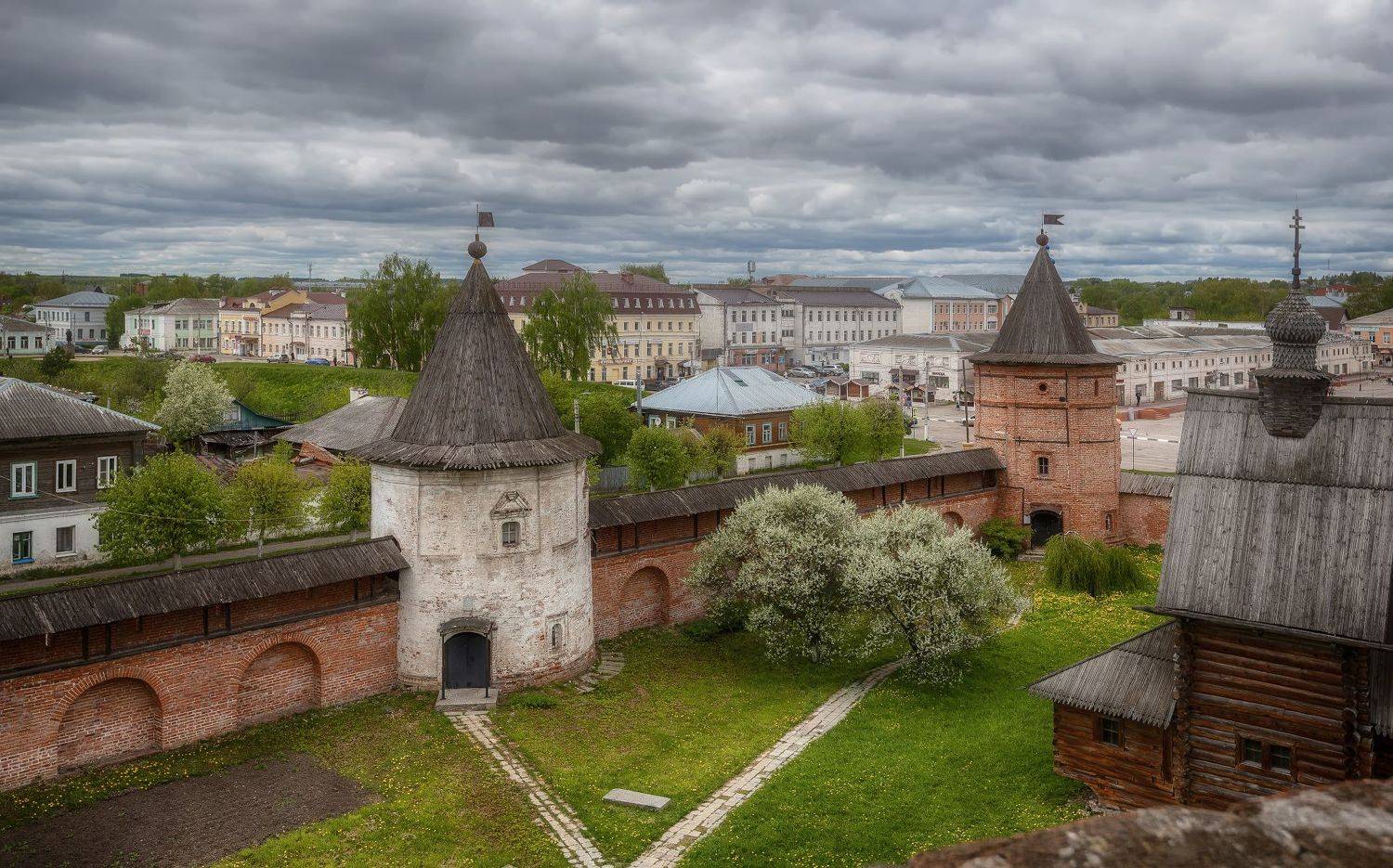 город,башни, весна, Сергей Аникин