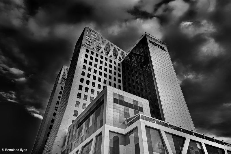 black and white, bnw, monochrome, window, architecture, tower, building, outdoor, photography, algeria, benaissa ilyes Moll setif фото превью