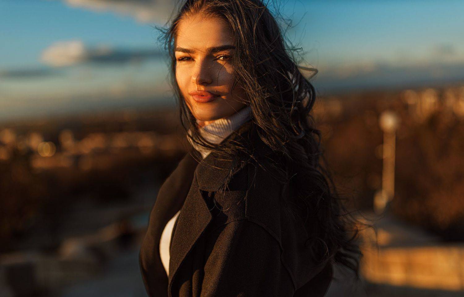 , Деян Романов