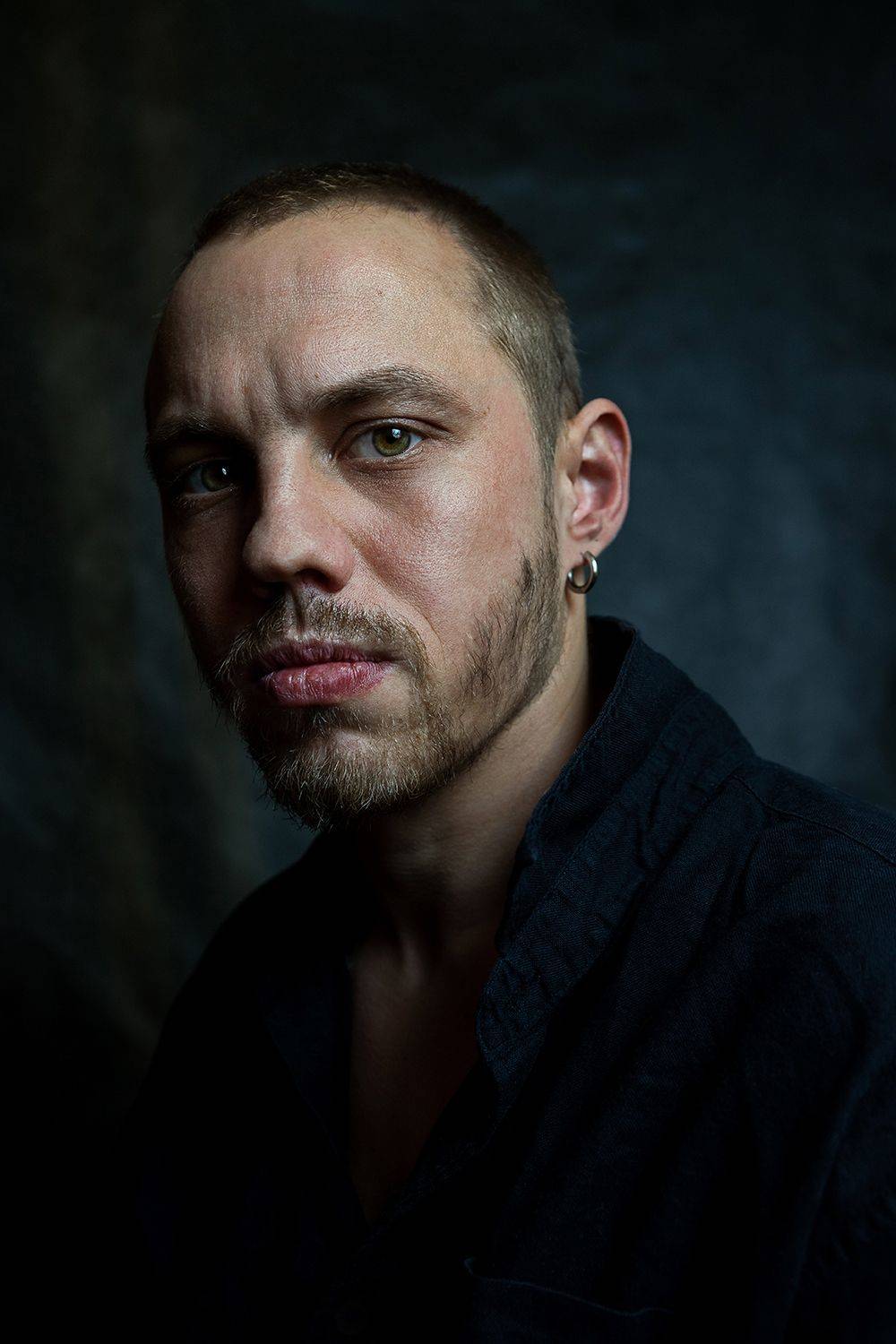 , Антон Леонов