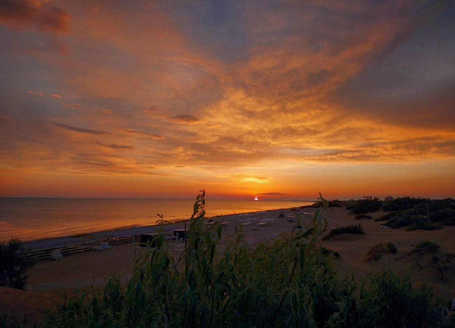 море, закат, лето, пляж, солнце, Валерий Савостьянов