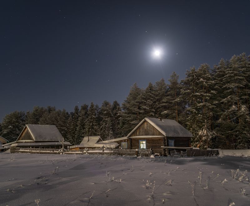 В лунном сиянии. фото превью
