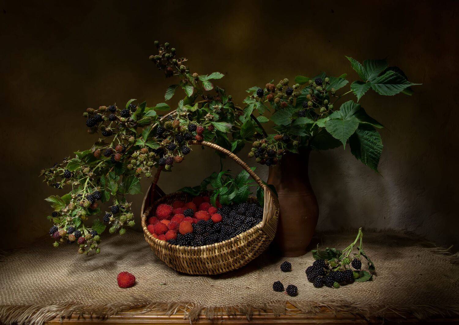 натюрморт, ежевика, княженика, Феденкова Татьяна