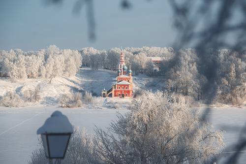 Волжский берег в зимнюю стужу