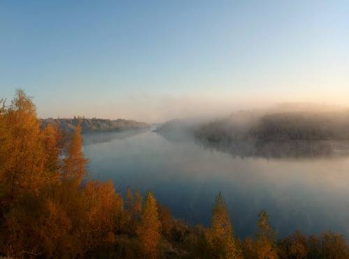 Осеннее утро на карьере.