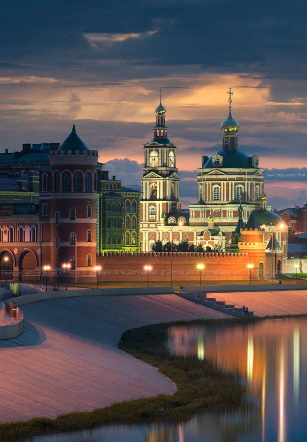 книга владыка моря, йошкар ола, россия, артем мирный, artyom mirniy, yoshkar ola, башня, шпиль, свет, небо, марий эл, ведута, каприччио, фотохудожник, capriccio, veduta, photoartist, собор, Мирный Артём