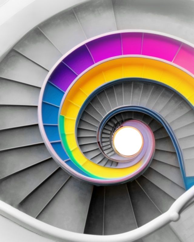 Staircase фото превью