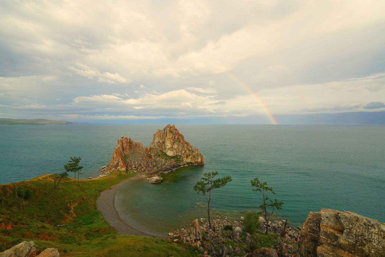 island, lake, sea, sunrise, dawn, sky, morning, rock, nature, landscape, horizon, summer, shore, relief, rainbow, rain,  Сергей Андреевич