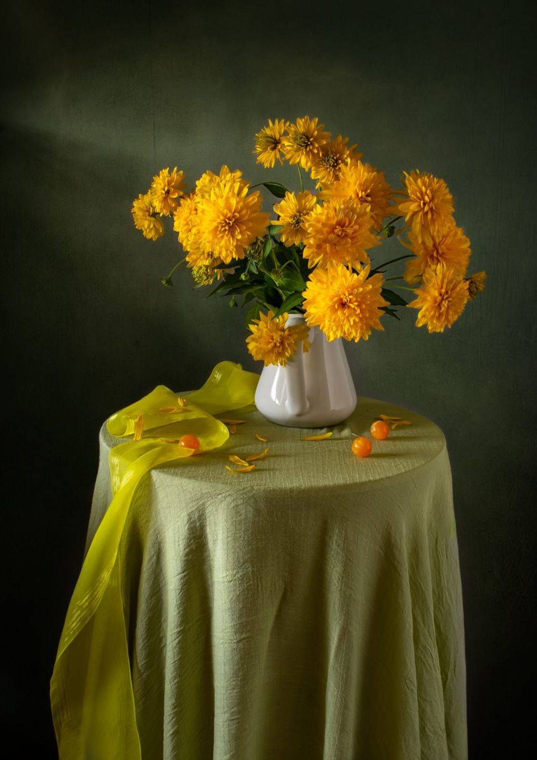 натюрморт, цветы, золотые шары, Оля