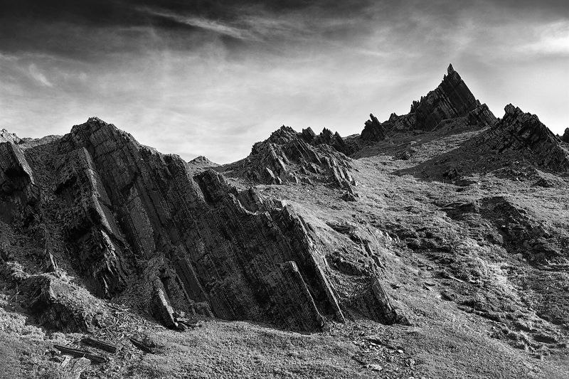 Остроконечные скалы Кекурского мыса фото превью