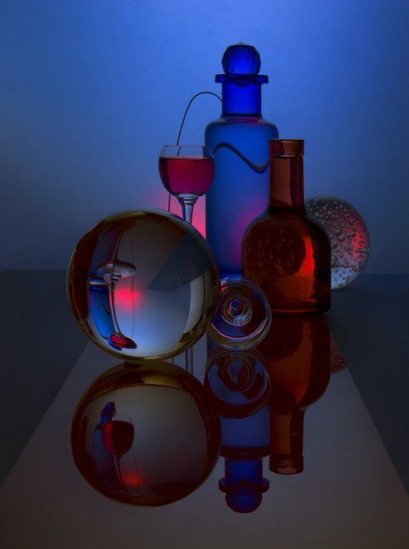 Красное на синем.... фото превью