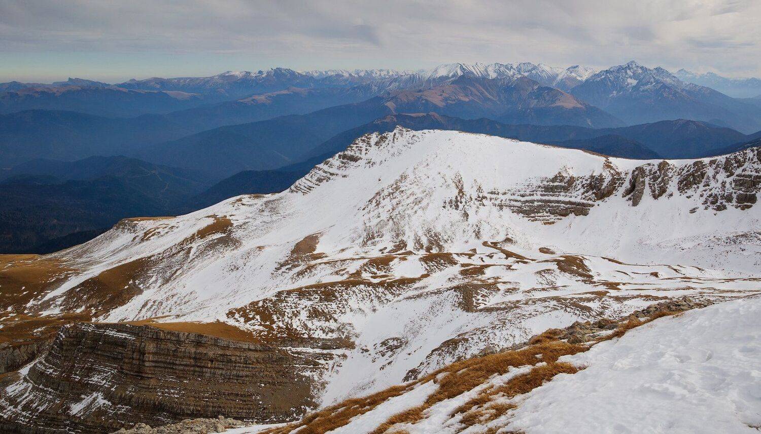 лаго-наки, Оштен, Евгений Карпенко