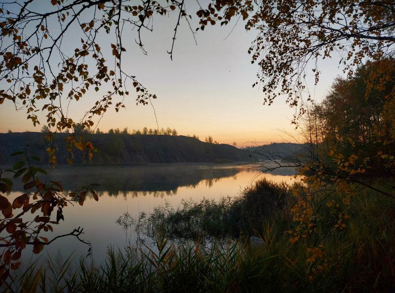 озеро, осень, рассвет, утро Осенняя тишина. фото превью