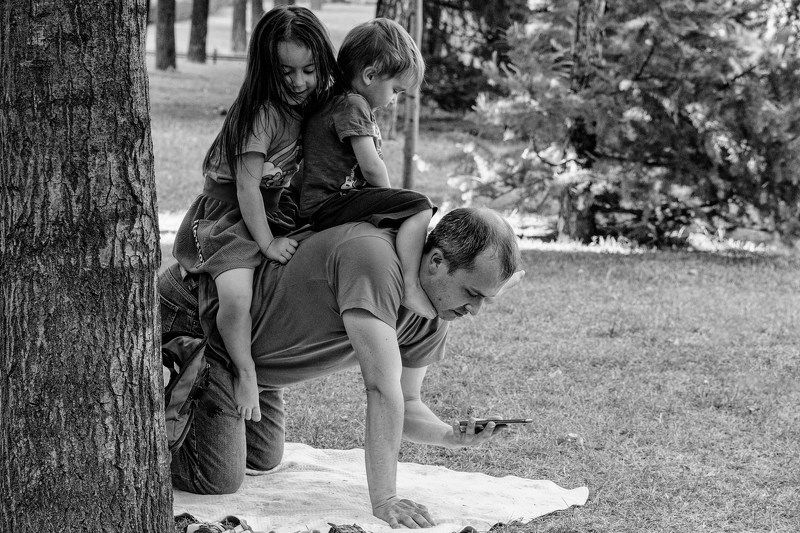 стрит, улица, чб, монохром, люди, москва Лошадка фото превью