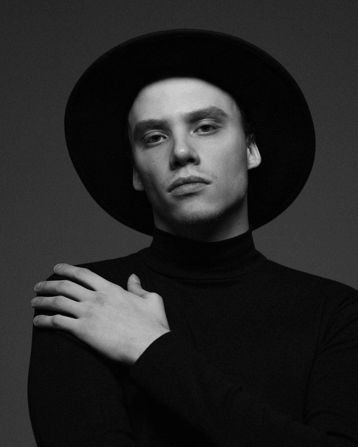 , Александр Емельянов