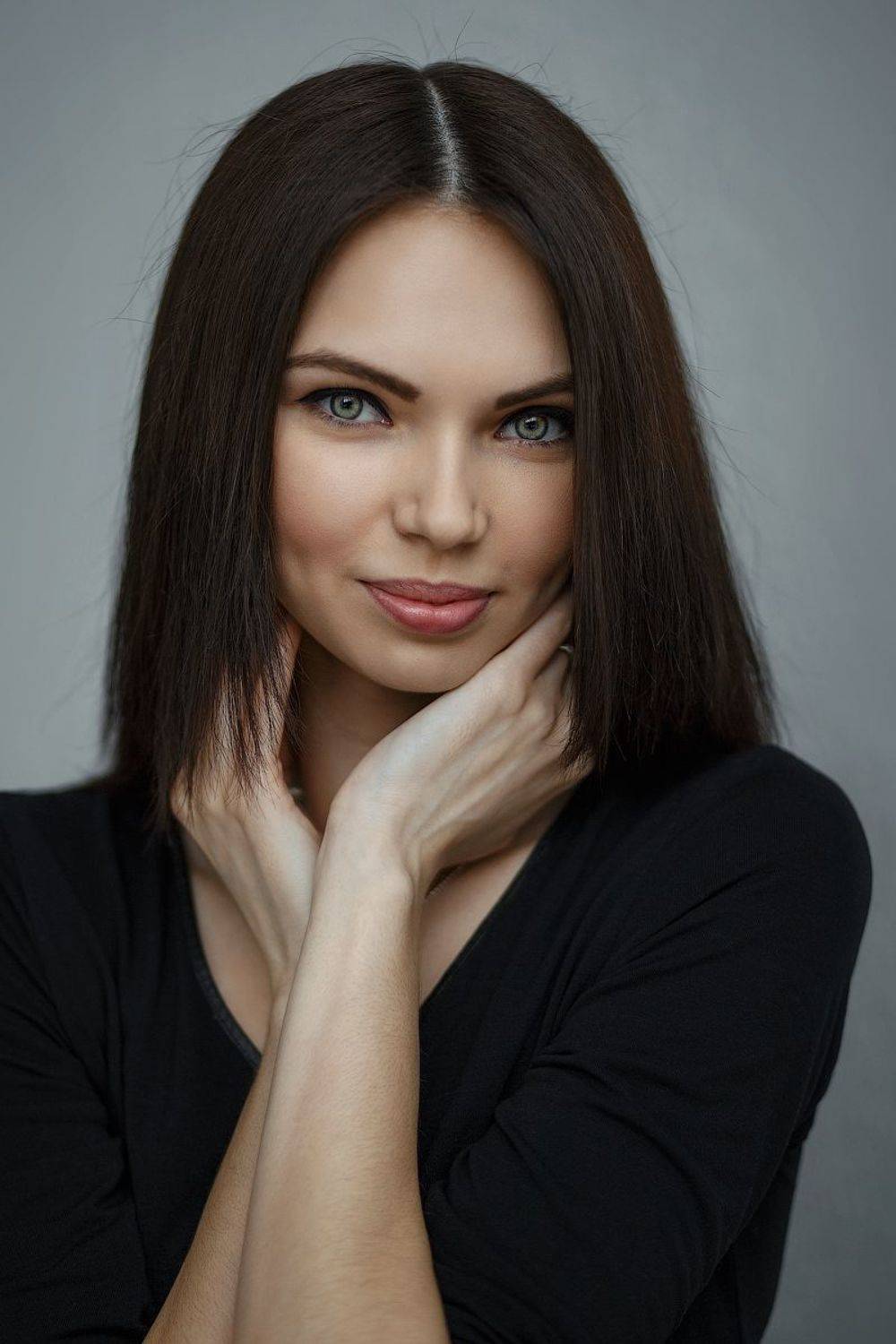 портрет девушка, Михаил Корнилов