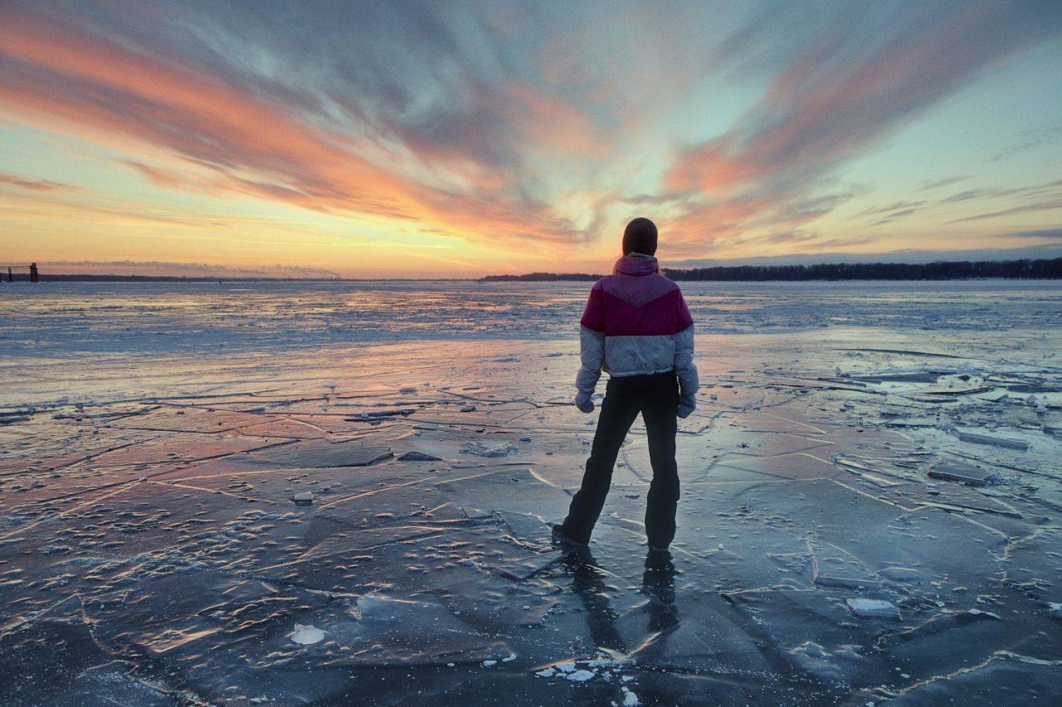 , Андрей Ларионов