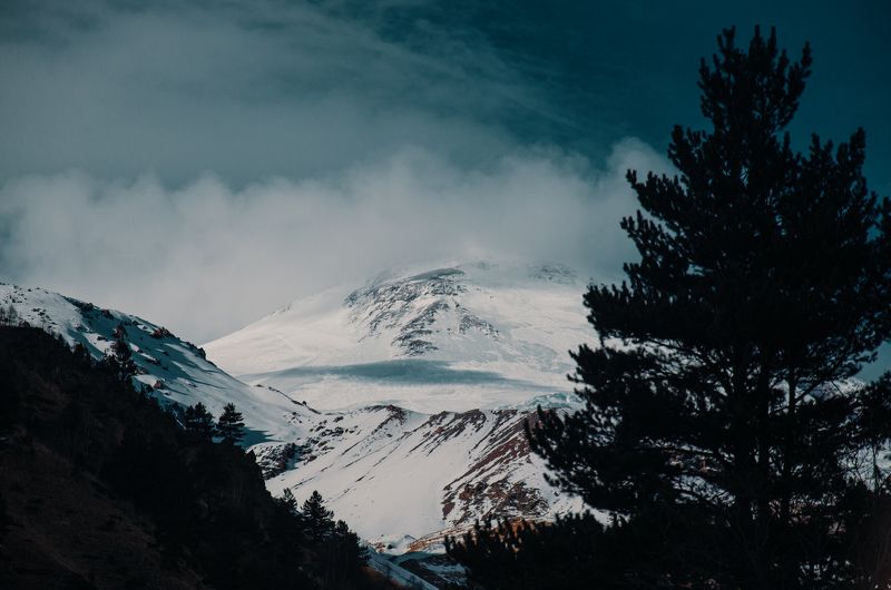 горы, долина, снег, Кавказ, Эльбрус Эльбрус фото превью