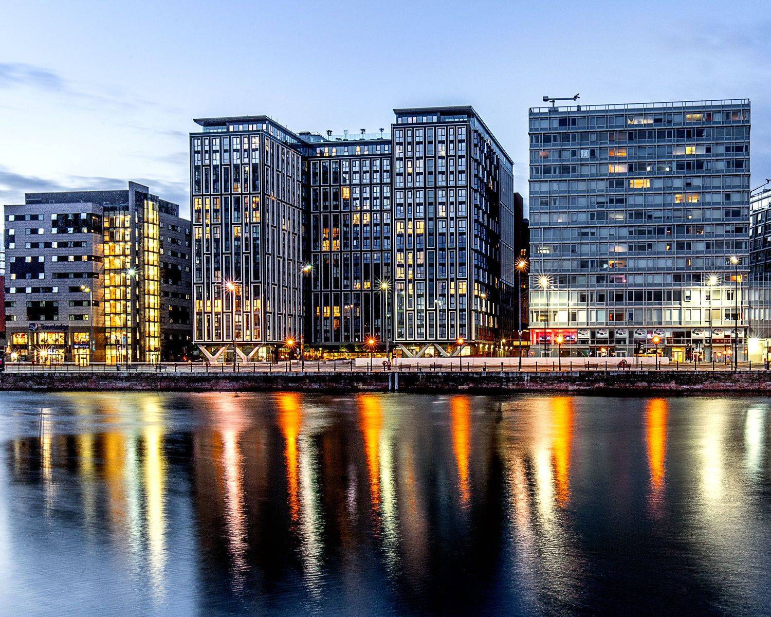 reflections, night, uk, liverpool, water, Joao R Cortez
