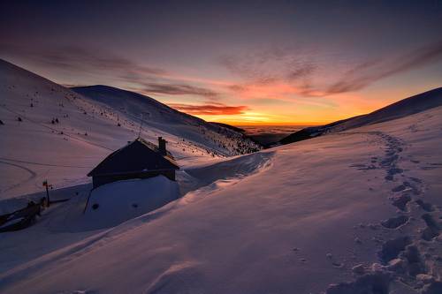 Sunset at Macedonia Hut
