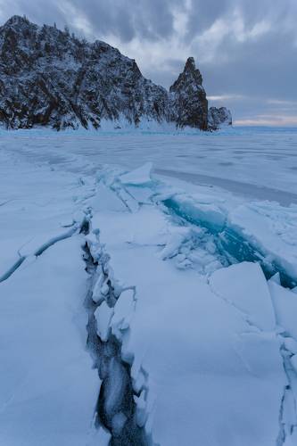 Мыс Хобой острова Ольхон. Байкал.
