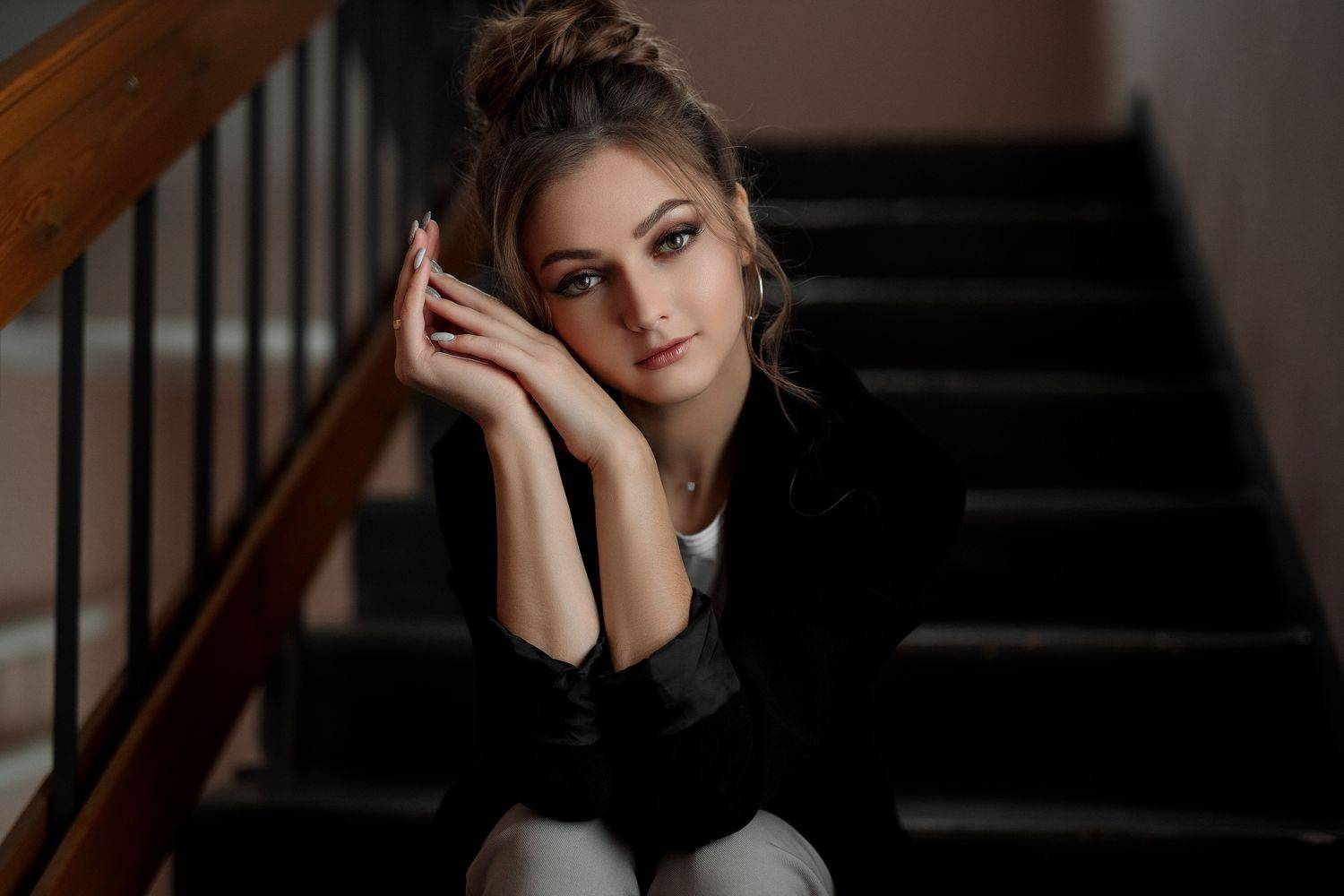 девушка, модель, портрет, фотосессия, студия, гламур, girl, model, modeling, young, portrait, творческий портрет, женский портрет, woman, young woman, glamour, постановка, постановочная фотография, fashion, Владимир Васильев