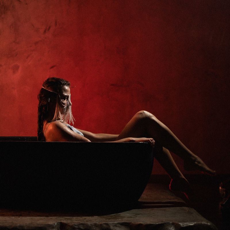 Red bath фото превью