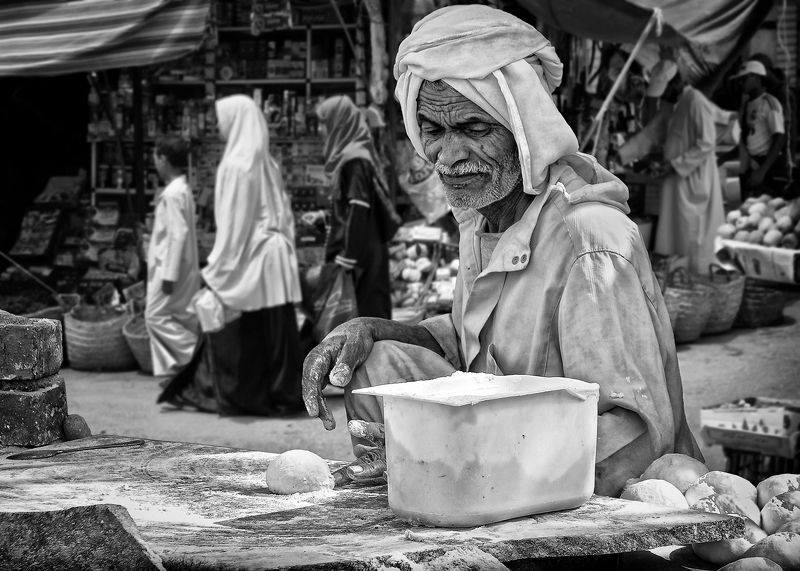 bw, baker, male, portrait Baker фото превью