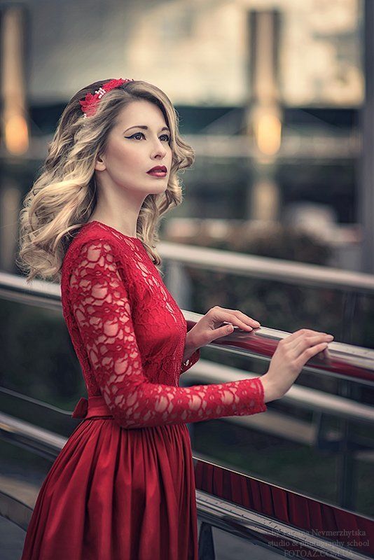 City, Fashion, Red dress City fashion фото превью