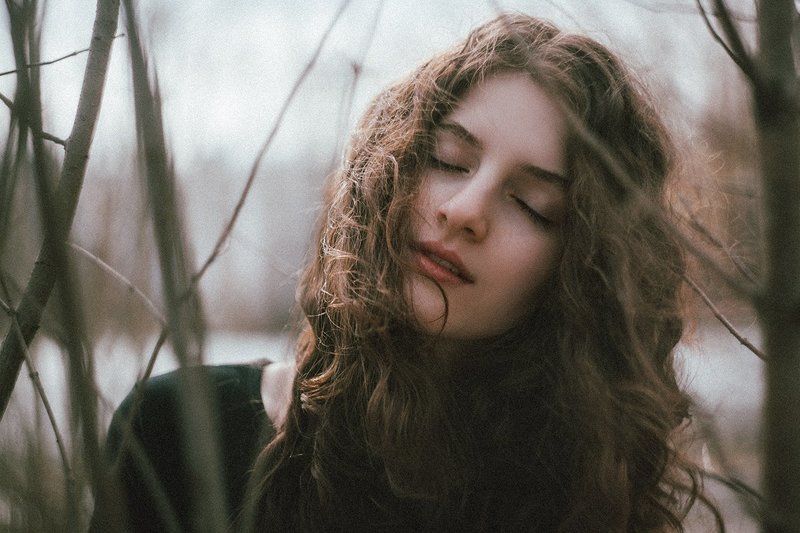 девушка, портрет, цвет Маша фото превью