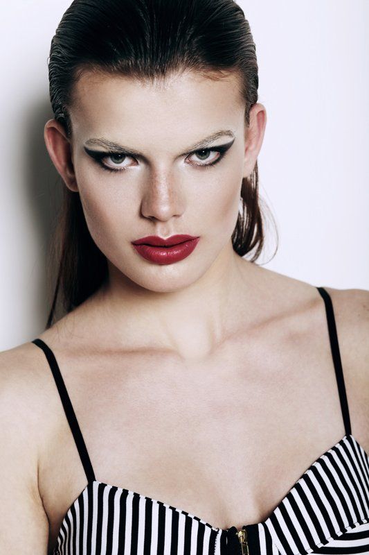 Alex фото превью