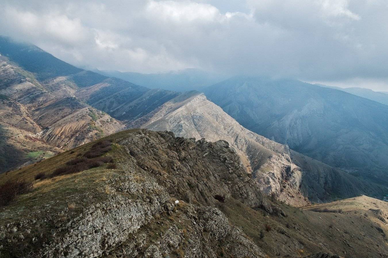 , Олег Логунов