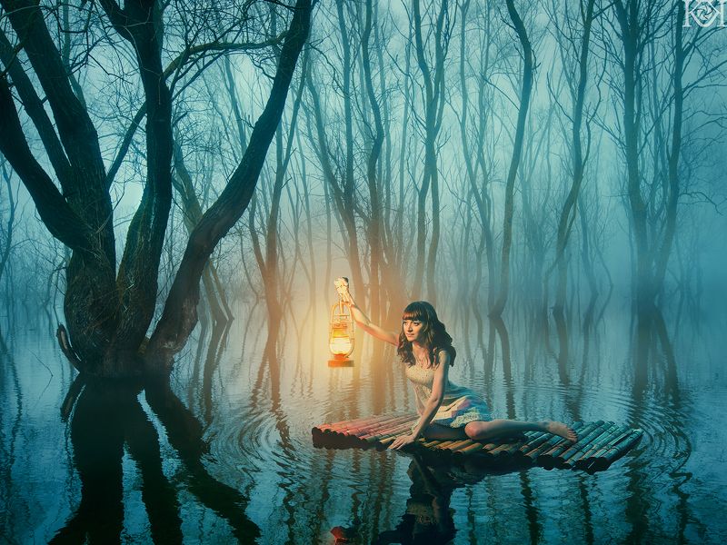 Девушкана на плоту фото превью