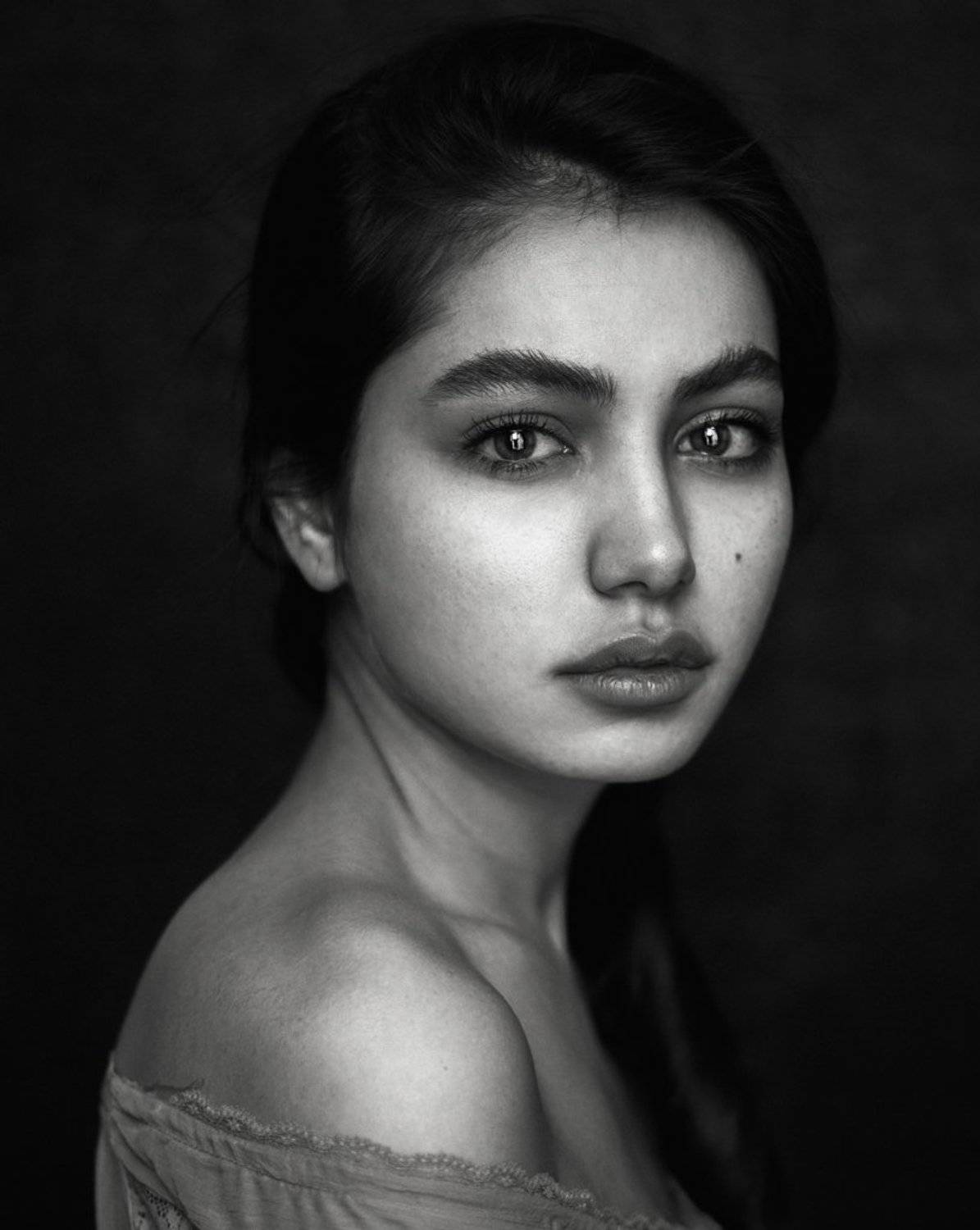 babakfatholahi, beautiful, bw, eyes, girl, look, portrait, sad, Babak Fatholahi