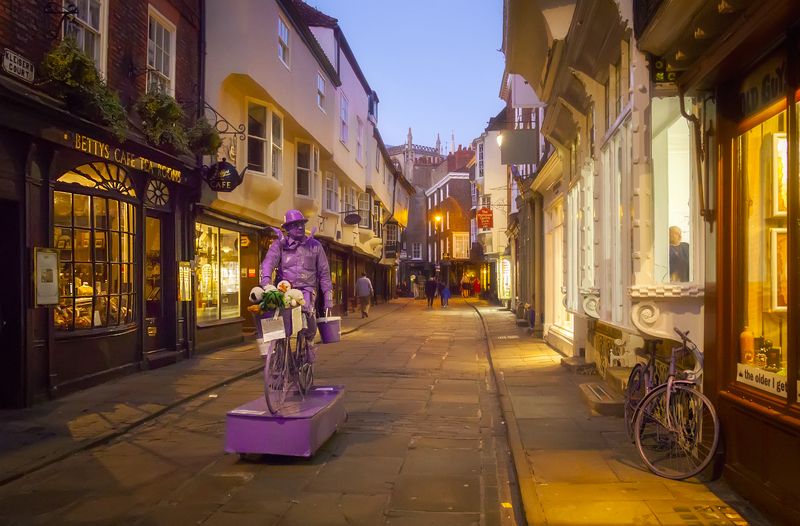 York фото превью