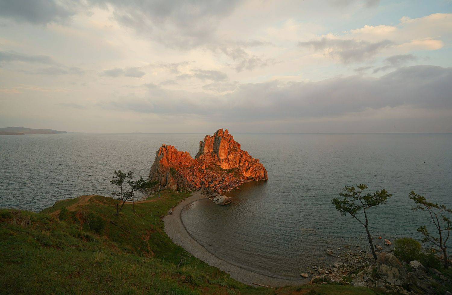 island, lake, sea, sunrise, dawn, sky, morning, rock, nature, landscape, horizon, summer, shore, relief,  Сергей Андреевич