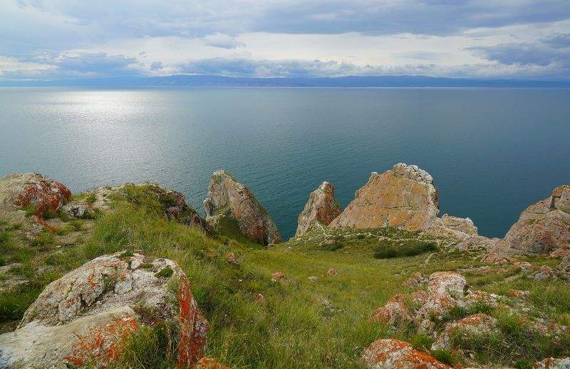 island, lake, sea, sky, morning, rock, nature, landscape, horizon, summer, shore, relief Olkhon фото превью
