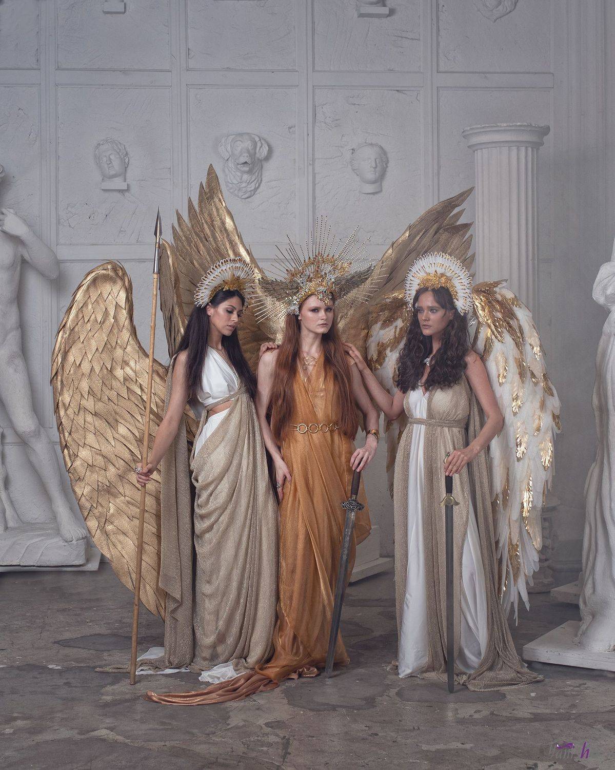 портрет, девушки, арт, крылья, миф, Медуза Горогона, Греция, античность, сказка, сказочное фото, рыжая, брюнетка, модель, Ермакова Янина