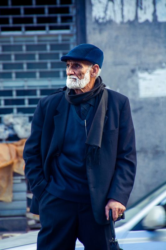 Street portrait фото превью