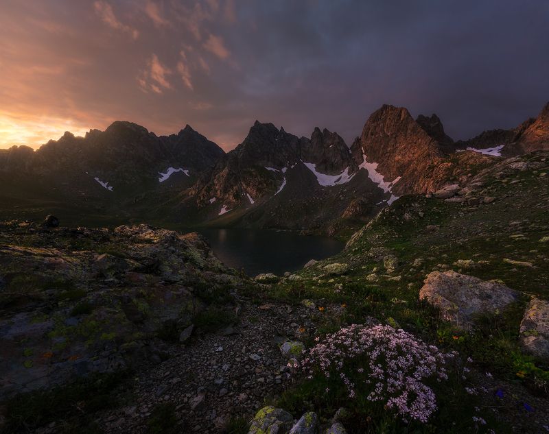 грузия, тобаварчхили, горы, озеро, рассвет, фототур, оходже Рассвет в Западной Грузии. Озеро Тобаварчхили фото превью