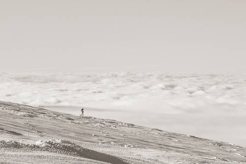 On the edge of three dimensions.