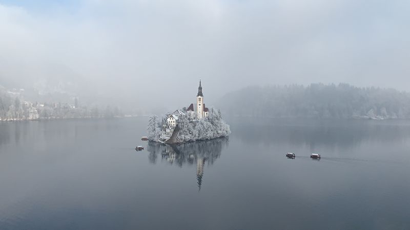 Winter, lake Bled фото превью