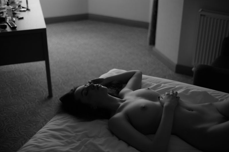 nude , erotica   фото превью