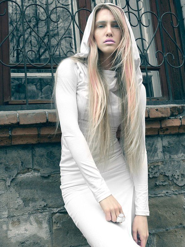 Fashion, Girl, Model, Priest, Street 2 photo: \