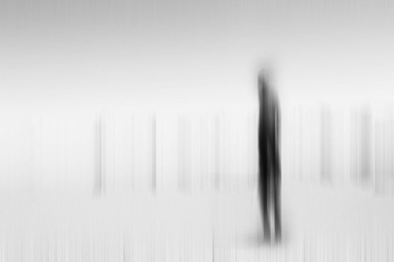lost, ghost, man, shadow, light, high key, fine art, minimal, black and white, Lost in daydreaming фото превью