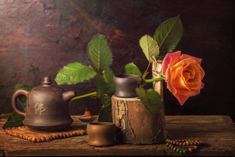 натюрморт, роза, чай, чайник, пиала, дерево, цветок, бусы, браслет. глина, stillife, rose, tea, teapot, clay Чайная Роза фото превью
