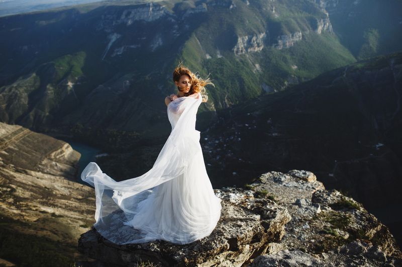 35mm 1.4, 85mm 1.2, Горы, Дагестан, Кагерманов в полете фото превью