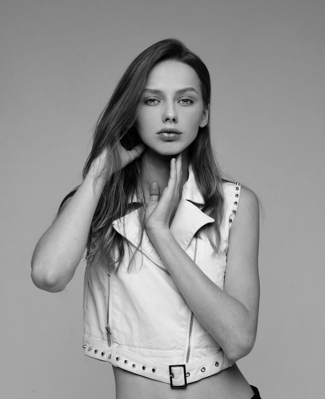 Arina фото превью